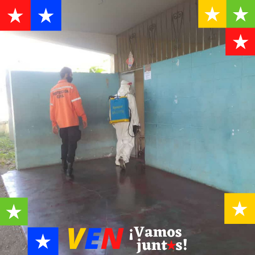 sala_lander's tweet photo. Jornada de limpieza, levantamiento de escombros y desinfectación de la institución. #RumboALasParlamentarias #PSUVTomasLander @HectoRodriguez @genkerve @olamirandina @JuventudLander @MirandaGob https://t.co/nKOnhu3oaC
