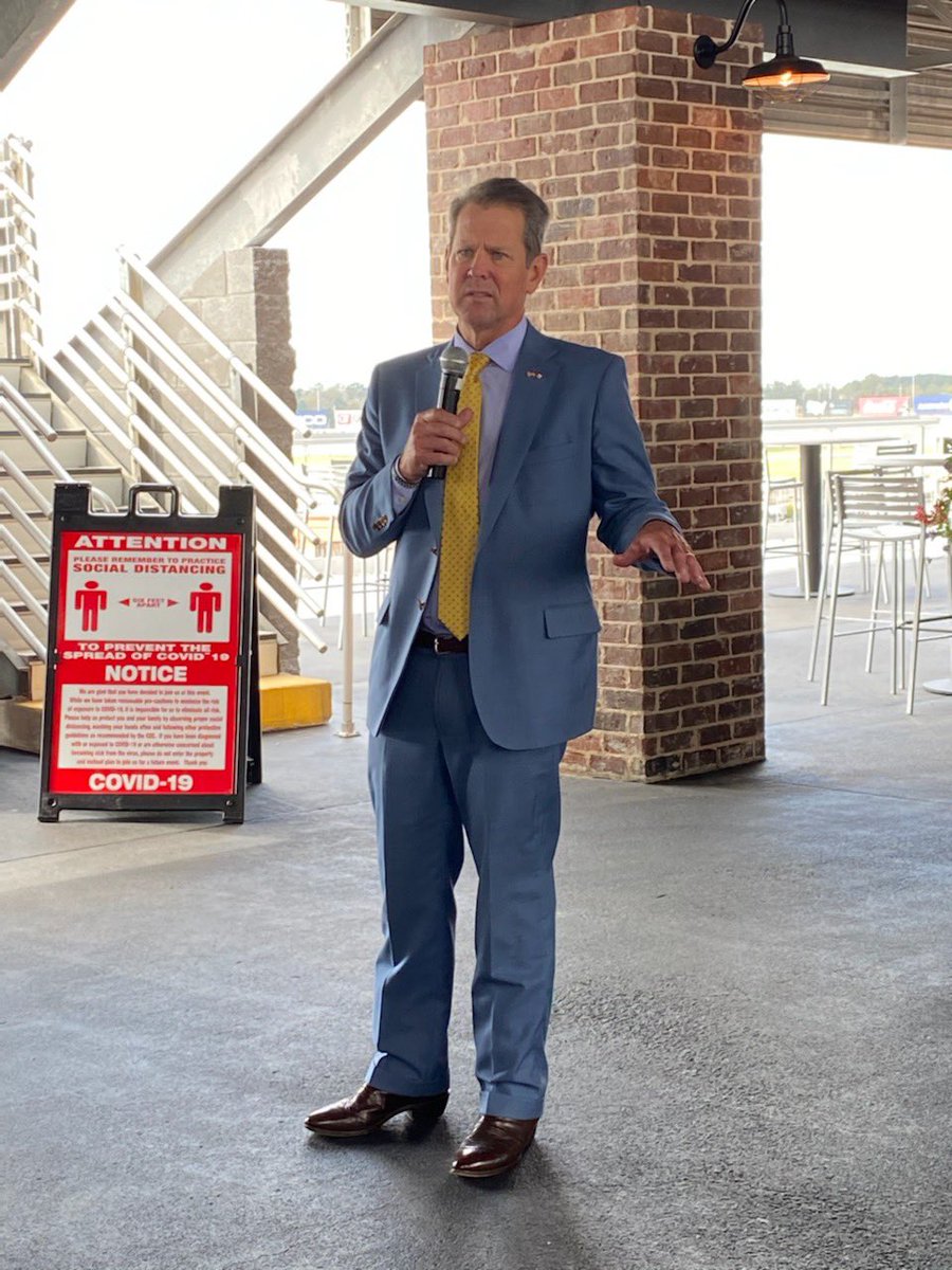 dalerutledge's tweet image. Enjoyed time spent with Governor Brian Kemp! Thank you Governor Kemp for your continuous efforts on stopping the spread of COVID-19 and reopening our economy! #2020election #gapol