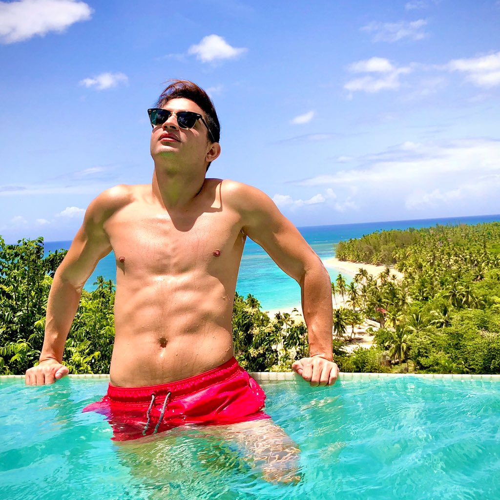 Ámate porque eres Perfecto. No hay nada en ti que desentone... Eres música, eres magia, eres brisa, eres felicidad, eres amor, eres vida en movimiento ✨
#nature #ocean #beach #model #boy #beauty #cuarentena
#viernes #santodomingo #rd #republicadominicana #caracas #venezuela https://t.co/aYxcwH0GZ6