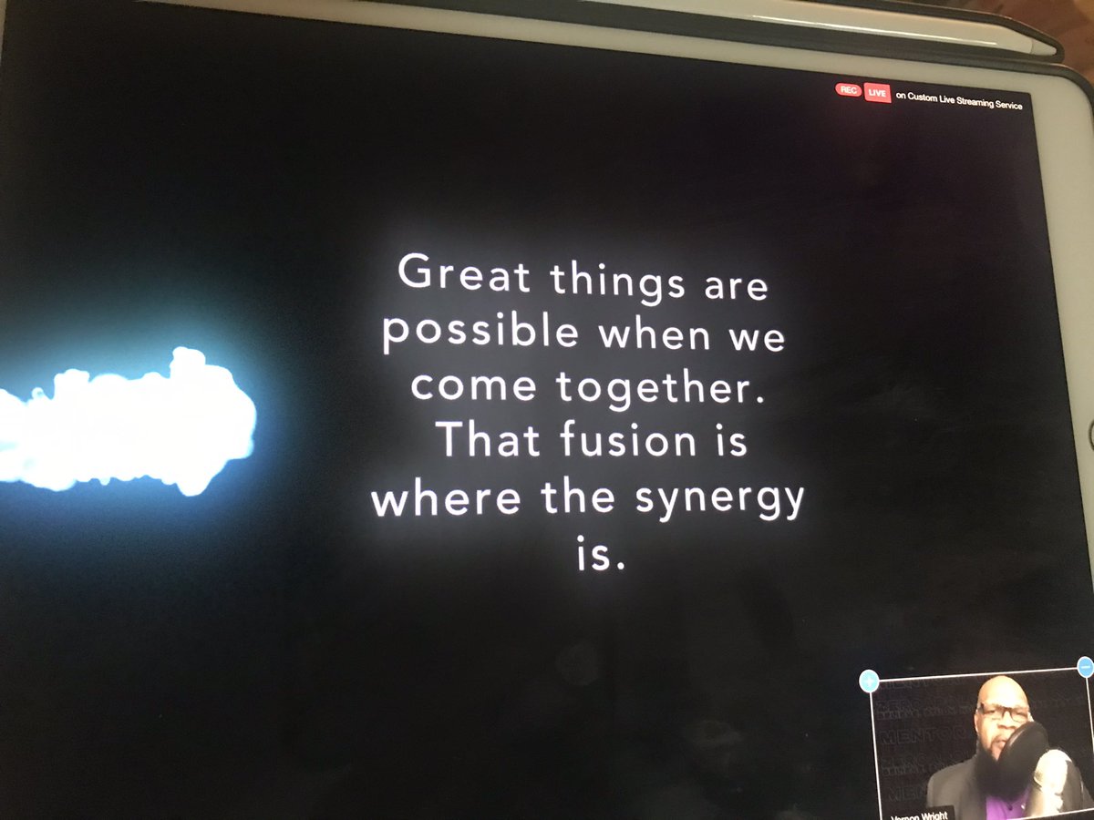 cmccormick21's tweet photo. Great conference session today at #FallCUE20 “authentic connections=influence” Thank you! @thewrightleader #bebrave #gcc_charters #ignitepositivechange https://t.co/zTiS0UvBbn