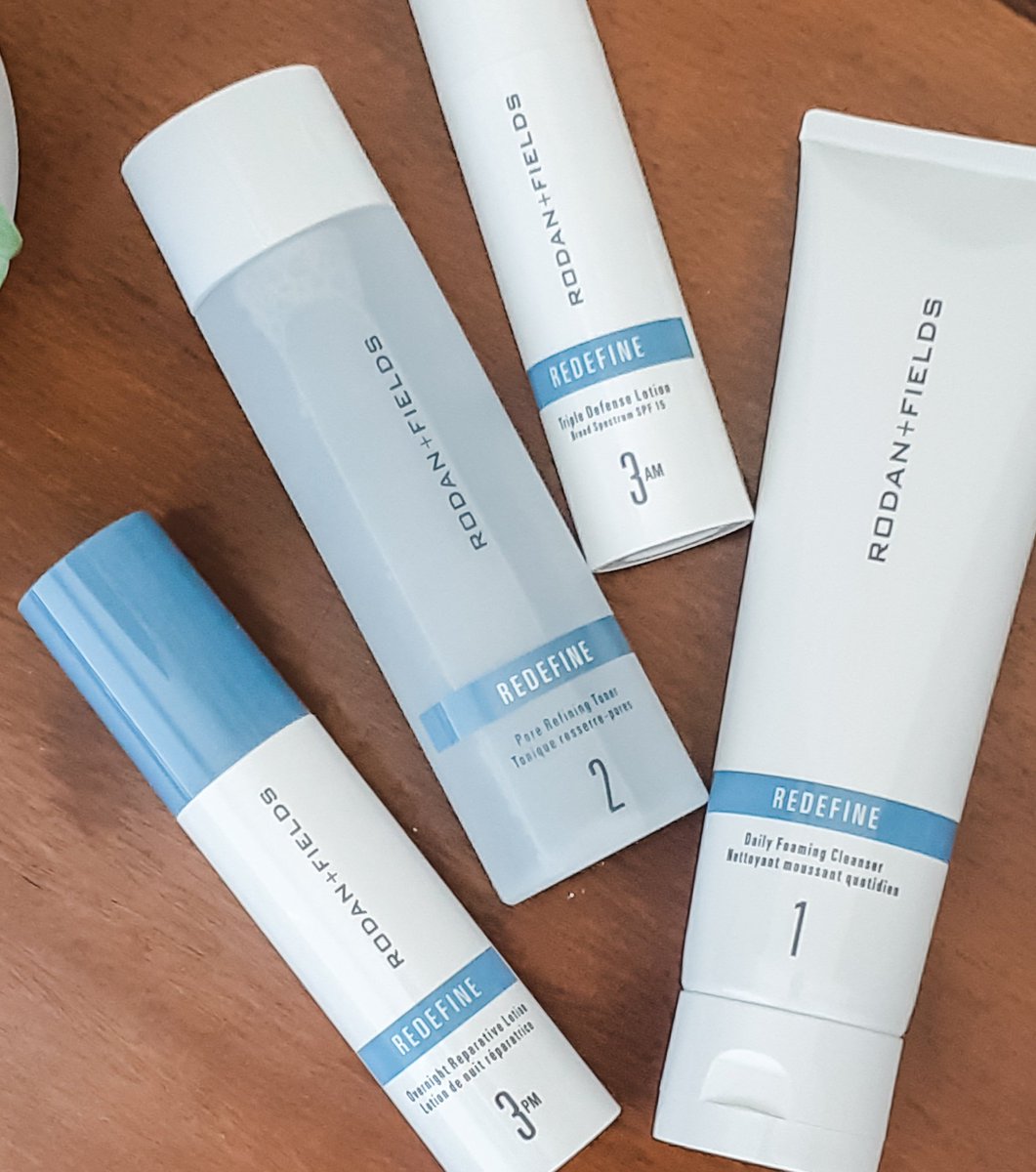 SkincareAussie's tweet photo. Can't wait to try these new formulations. Love the sleeker packaging. These will be great over the next few months. #SkincareLover https://t.co/zTtsJ2HrRI