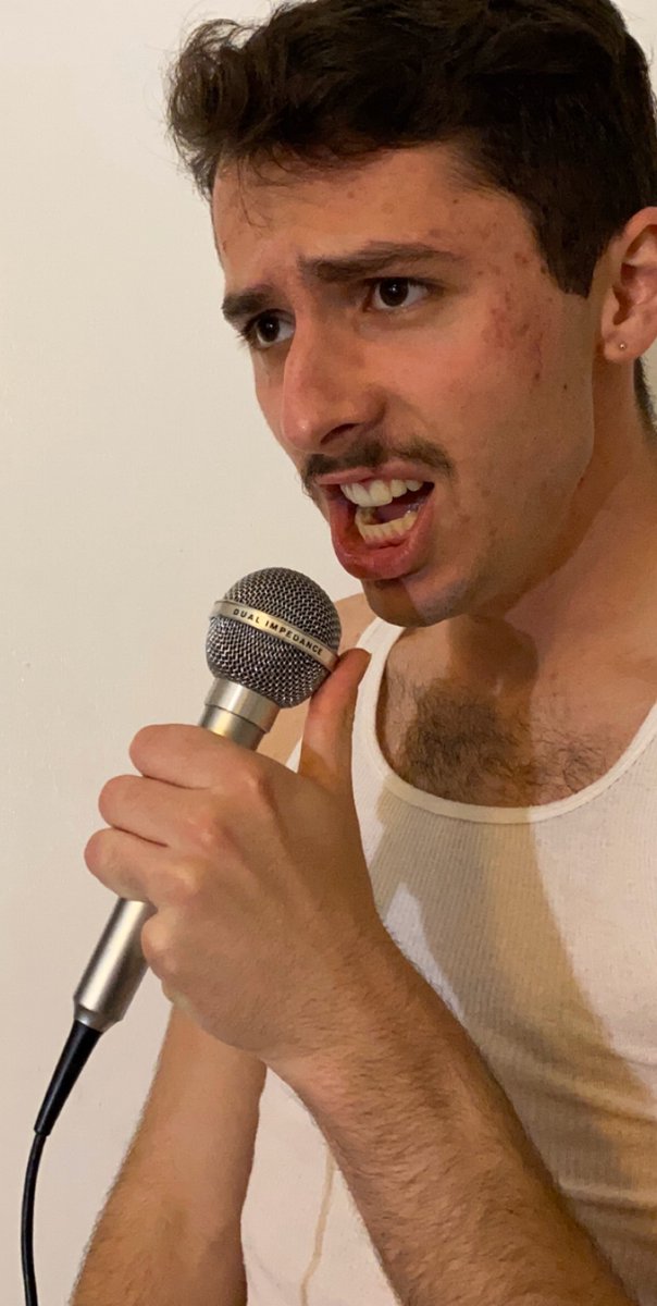 YummiMoney's tweet photo. @ItsZaeOk "I'm just a musical prostitute, my dear." https://t.co/b01LBtTcni