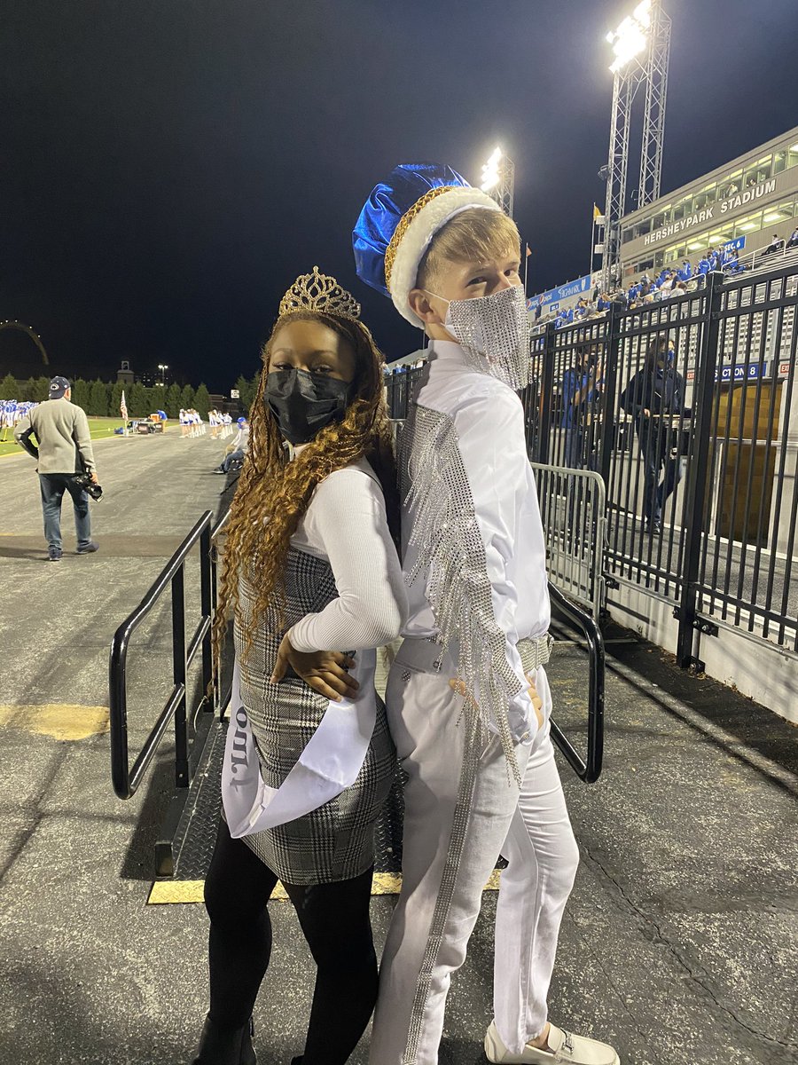 CouncilLdhs's tweet photo. Proud to announce our homecoming king Timothy Koons and queen Dale Sanders!! Thank you LDHS for working with us to make this happen,and thank you to court and families! https://t.co/U9JLZolSa0