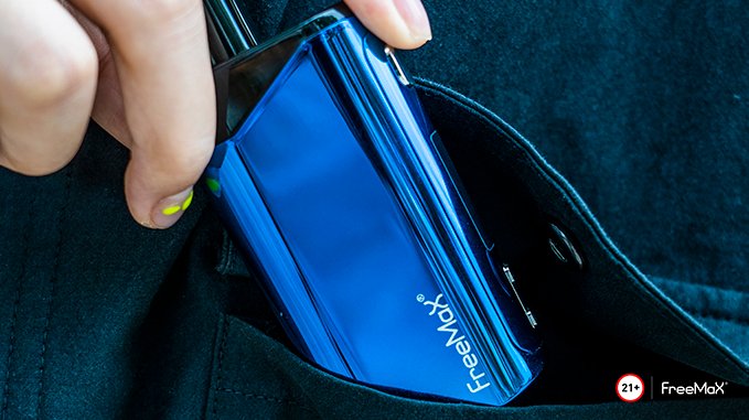 Freemaxvape's tweet photo. Look! What did I find in my pocket?
- It is autopod50💙💙💙
World's first double mesh coil pod mod kit
⚠️For 21+ only.
#vaporlife #autopod50 #freemaxautopod #pod #vaporizer #vapes #vapeworld #vapeindonesia https://t.co/C1WTb2ZA1T