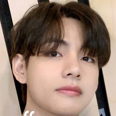jjimieni's tweet photo. good morning fluffy cheeks taeby https://t.co/53z5j7HZPh