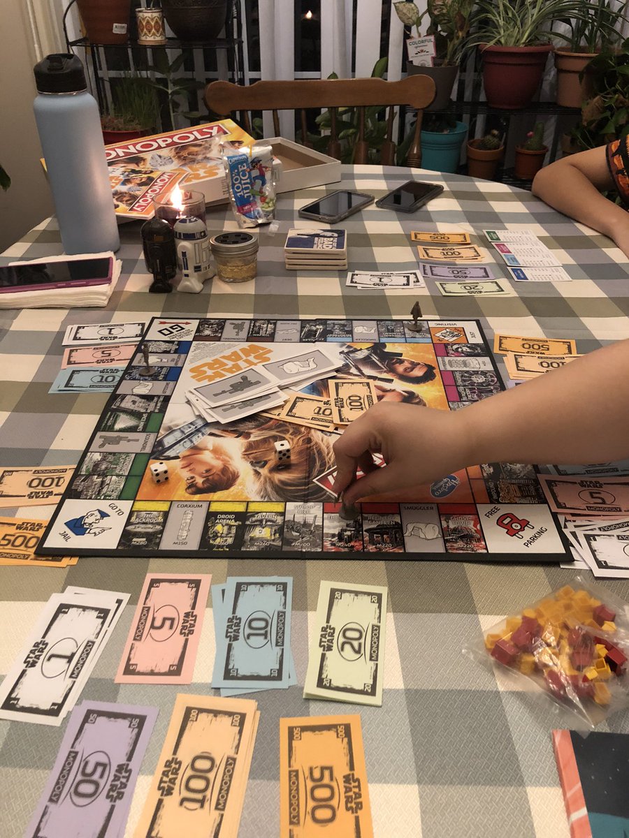 dmclain55's tweet photo. Breaking out the Solo Monopoly tonight while waiting on GNK delivery :-) https://t.co/ner7yqwCdx