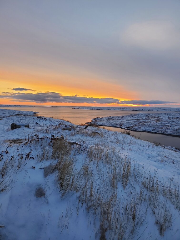 Another awesome sunset at Sutton Bay! ⁦<a href="/southdakota/">Travel South Dakota</a>⁩ at its finest. #hifromsd