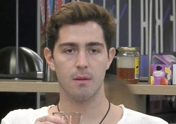 masticazzik's tweet photo. #GFVIP 
RAGA AHAHAHAHAH QUANDO TOMMASO USCIRÁ DALLA CASA DEL GF E SCOPRIRÁ LA POSSIBILITÀ DI UN SECONDO LOCKDOWN: https://t.co/sEpx0XXPKs