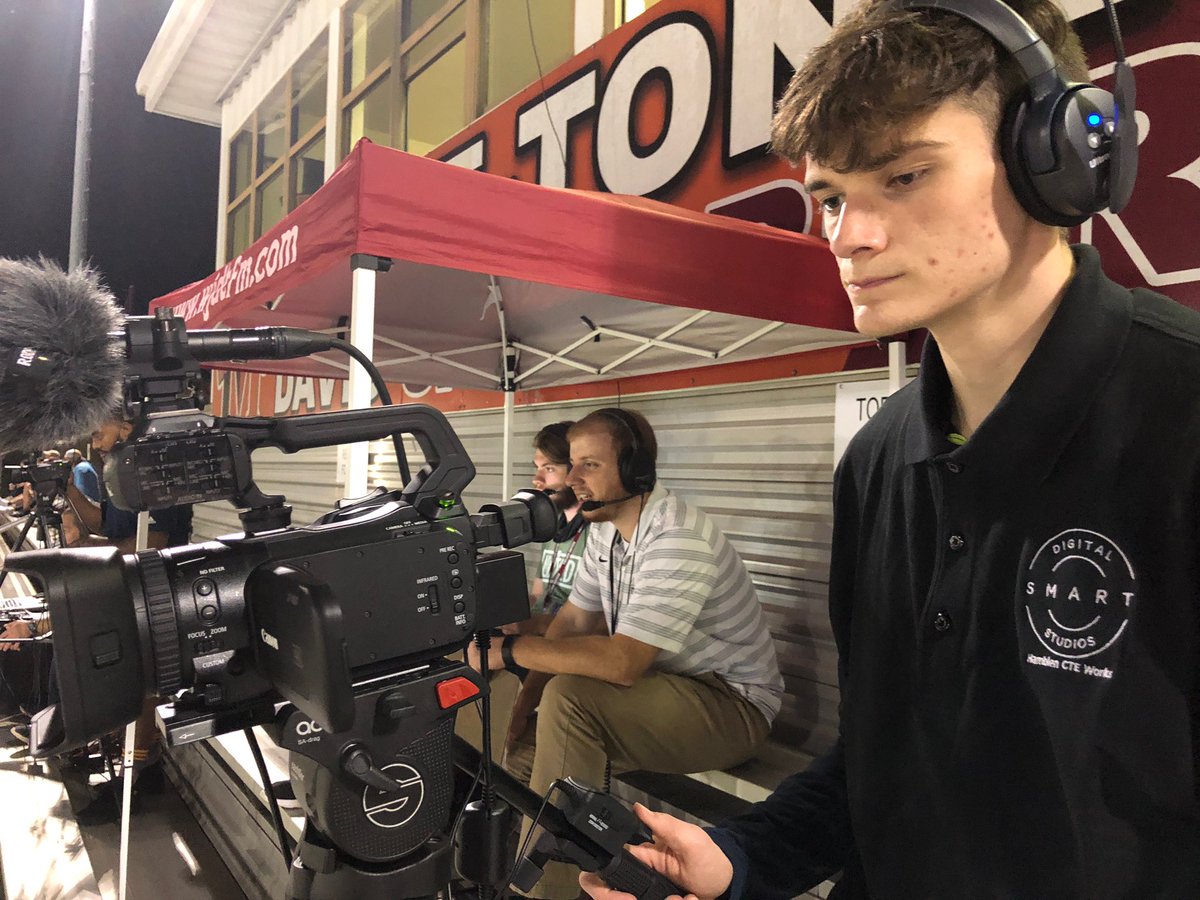 CanesVision's tweet photo. Our digital media students are rocking this broadcast https://t.co/ahFDcCJnca