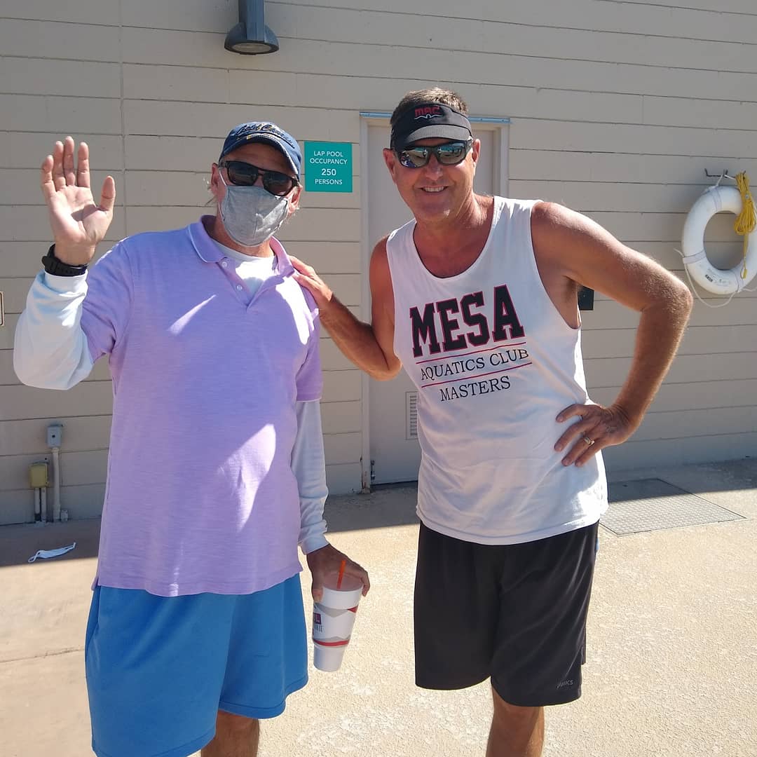olddudepaul's tweet photo. Good friends dropping by the pool today! #macrocks #waterislifeswimforlife https://t.co/bcyEpxFvQY