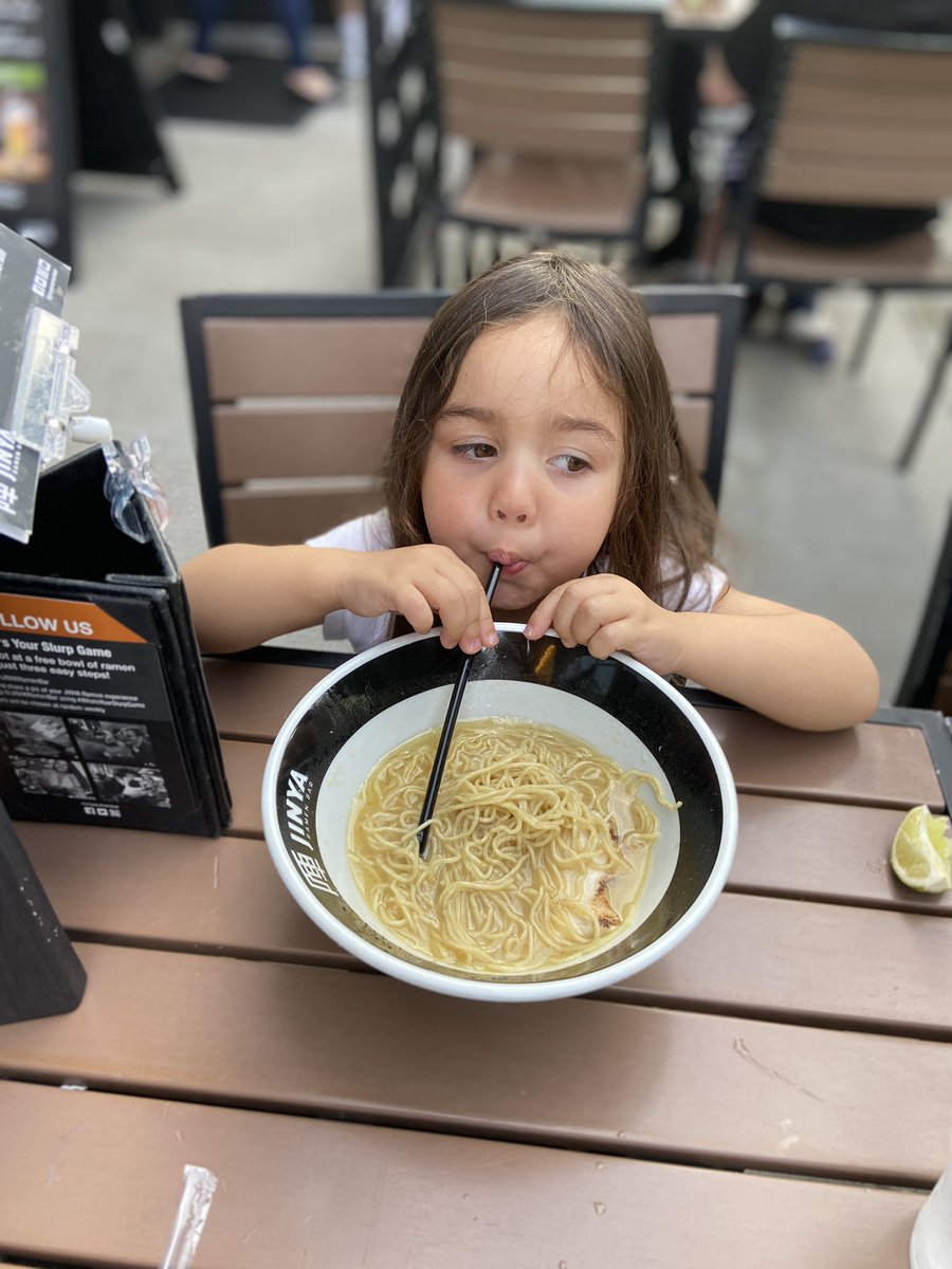 KristinFoti's tweet photo. Big slurps @jinyaramenbar #whatsyourslurpgame https://t.co/h7iuir9tTv