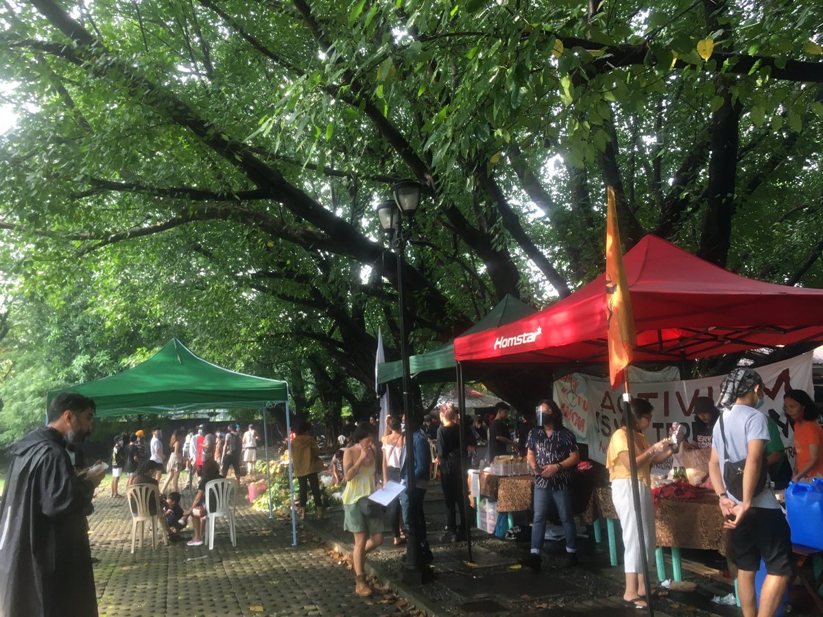 letmebeyourtita's tweet photo. Huy tara na dito sa Bagsaka: No Justice, No Peace! https://t.co/XjF2Ns5YrH