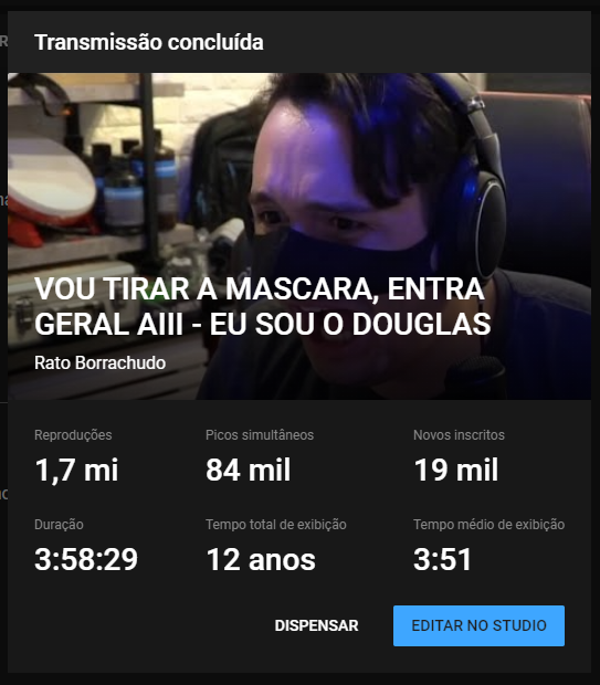 ratoborrachudo's tweet photo. Pessoal, maior presente que poderia ter foi a presença de vcs, MAIS DE 145MIL PESSOAS SIMULTÂNEAS e isso foi surreal, OBRIGADO A TODO MUNDO QUE FEZ PARTE DISSO, nunca mais vou esquecer.
E AMANHA VAI SAIR UM VIDEO BRABO CONTANTO TUDO E O QUANTO TO ME SENTINDO FELIZ! https://t.co/LMV9wMKJG8