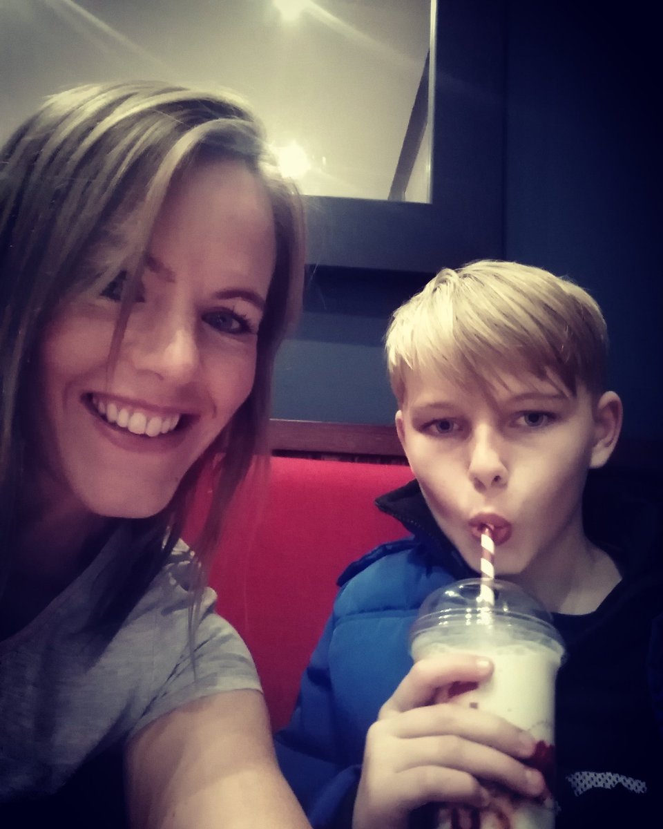 LottiePrice2000's tweet photo. Mum had a lovely day out with me pal yesterday.. Its now half term and Lots of fun to be had. https://t.co/2O3drLcI8k
