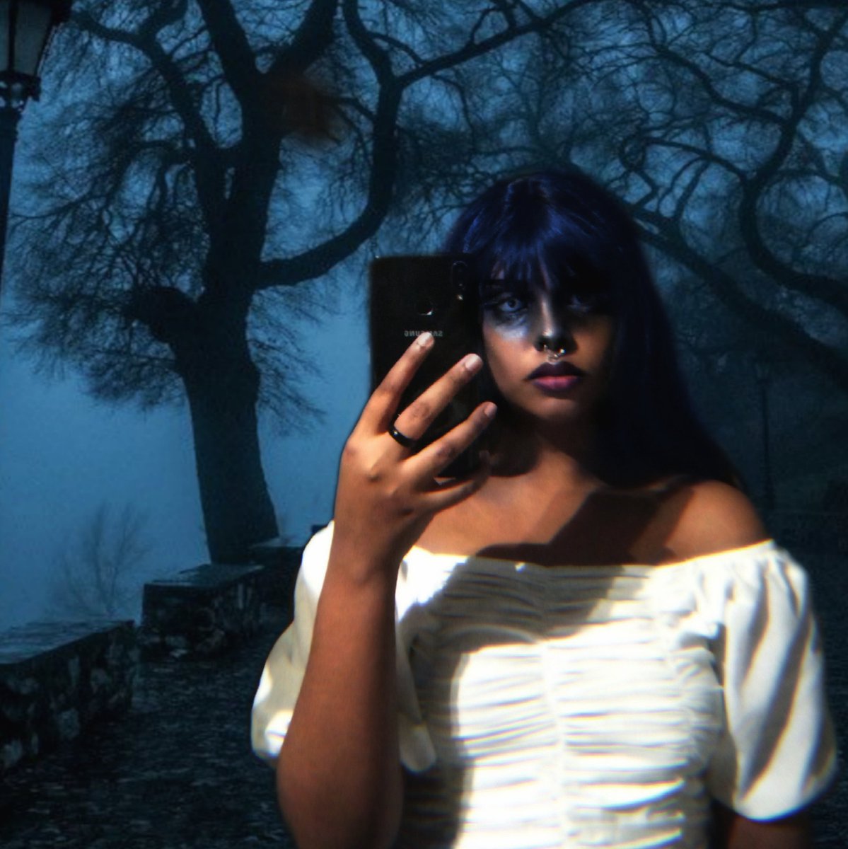 lunar_jo's tweet photo. A coloured person in a Tim Burton movie if he wasn't ✨racist✨ https://t.co/8RZ3cVnERX