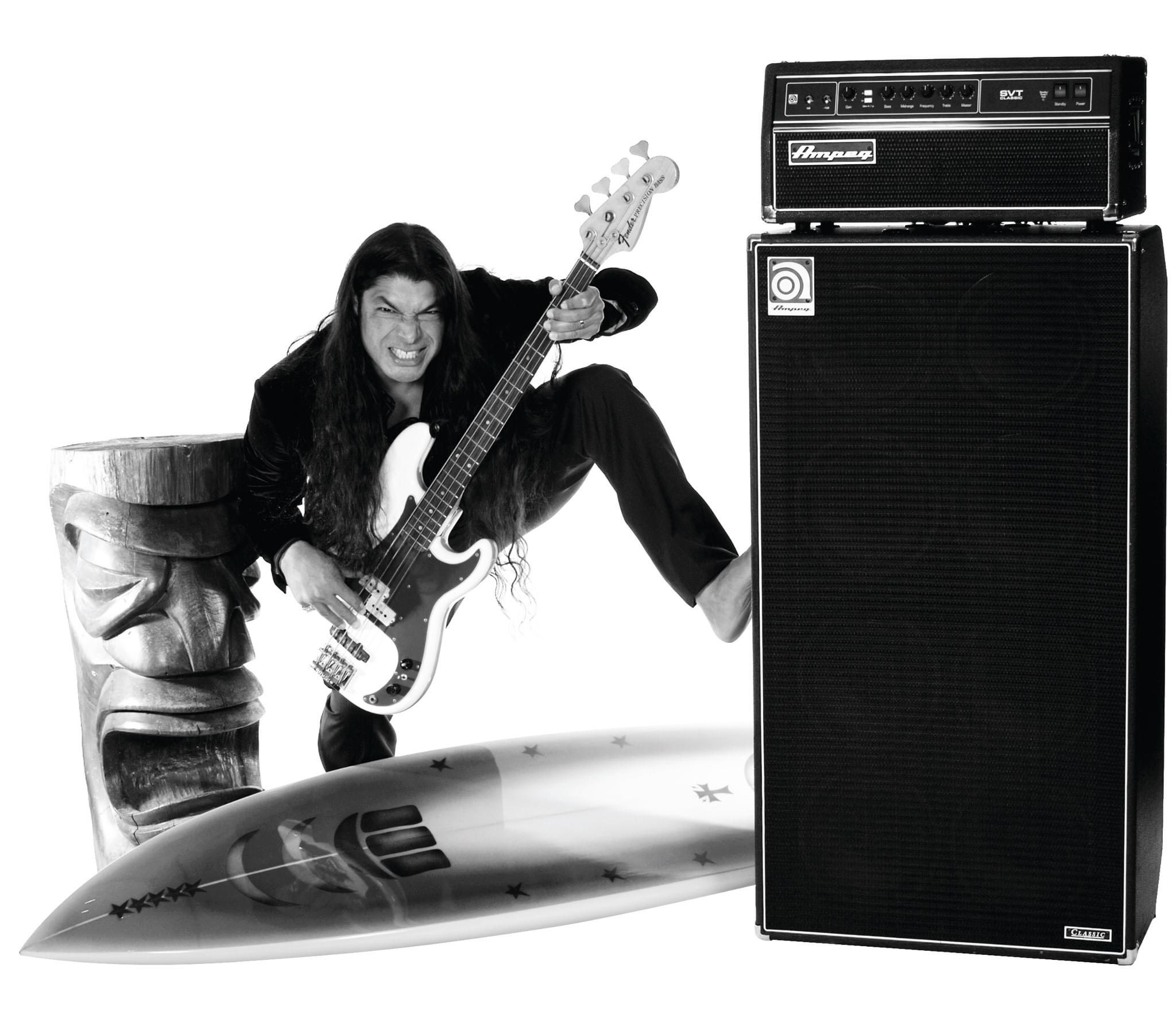 Join us in wishing Ampeg artist Robert Trujillo a happy birthday today! 