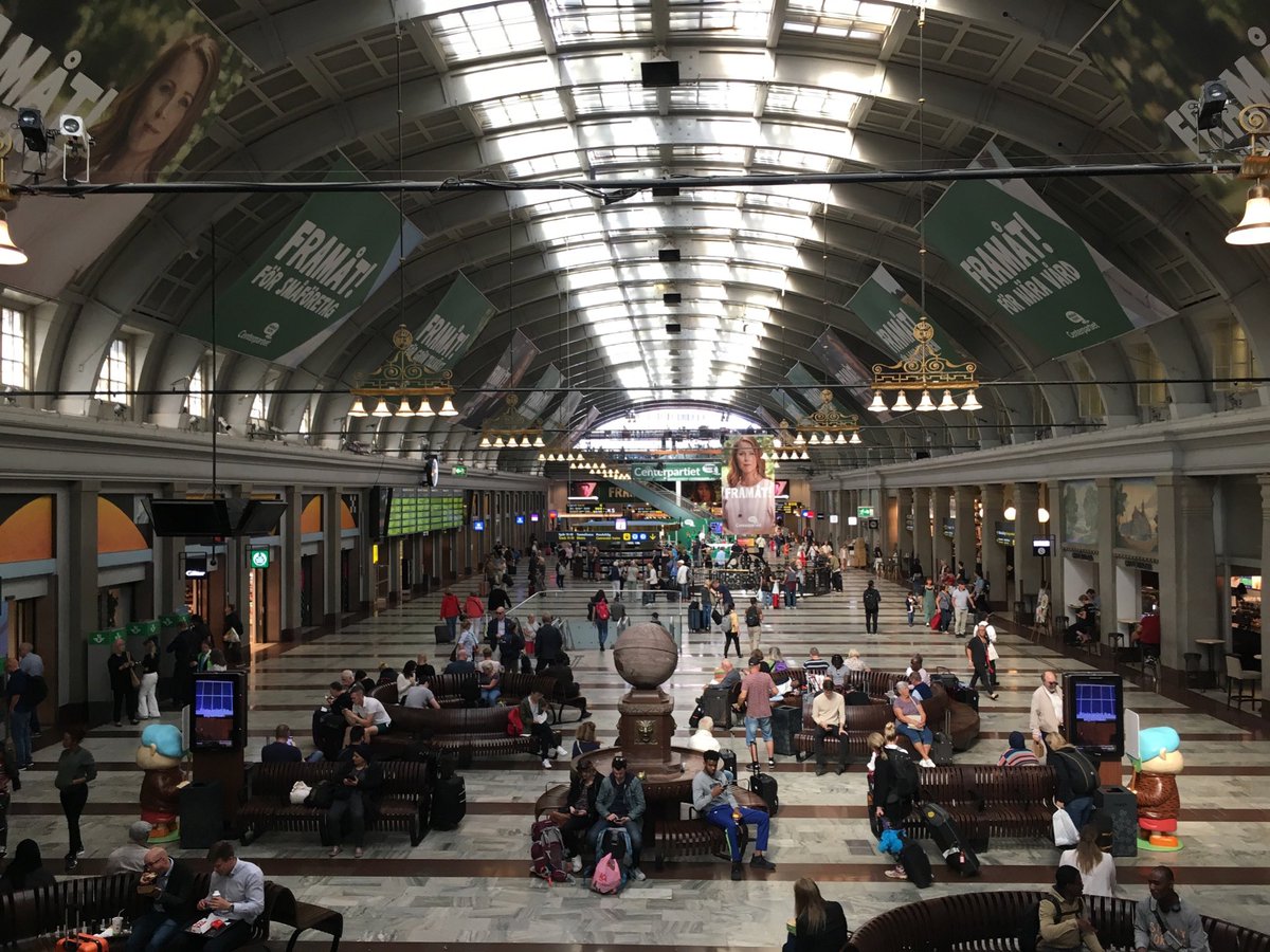 Lifte 北欧の暮らし ストックホルム中央駅は 抜け感があって美しい駅ですよね