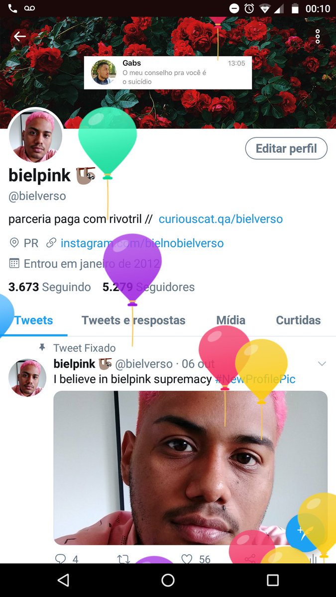 bielhatesyou's tweet photo. Subiu o balonzinho #BIELDAY https://t.co/QO1hgrX2JF