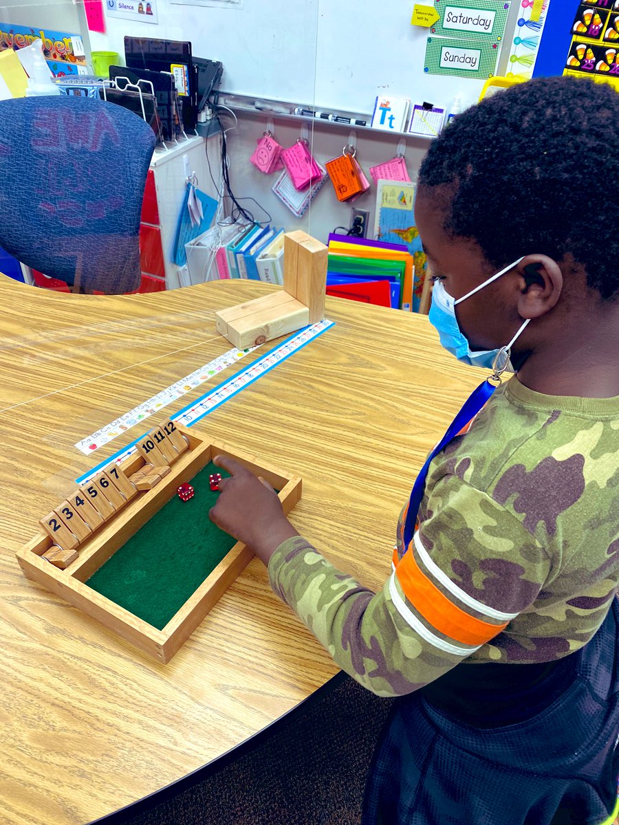 AmyOlesen_ELL's tweet photo. I think I enjoy PBIS reward time more than the students. ☺️Today was extra special when the student asked to play a game my dad made. 🥰 🔨 🎲 #sepWB #sepESOL https://t.co/ssComN3Q1C