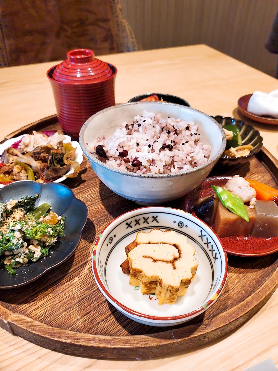 外苑前ランチ