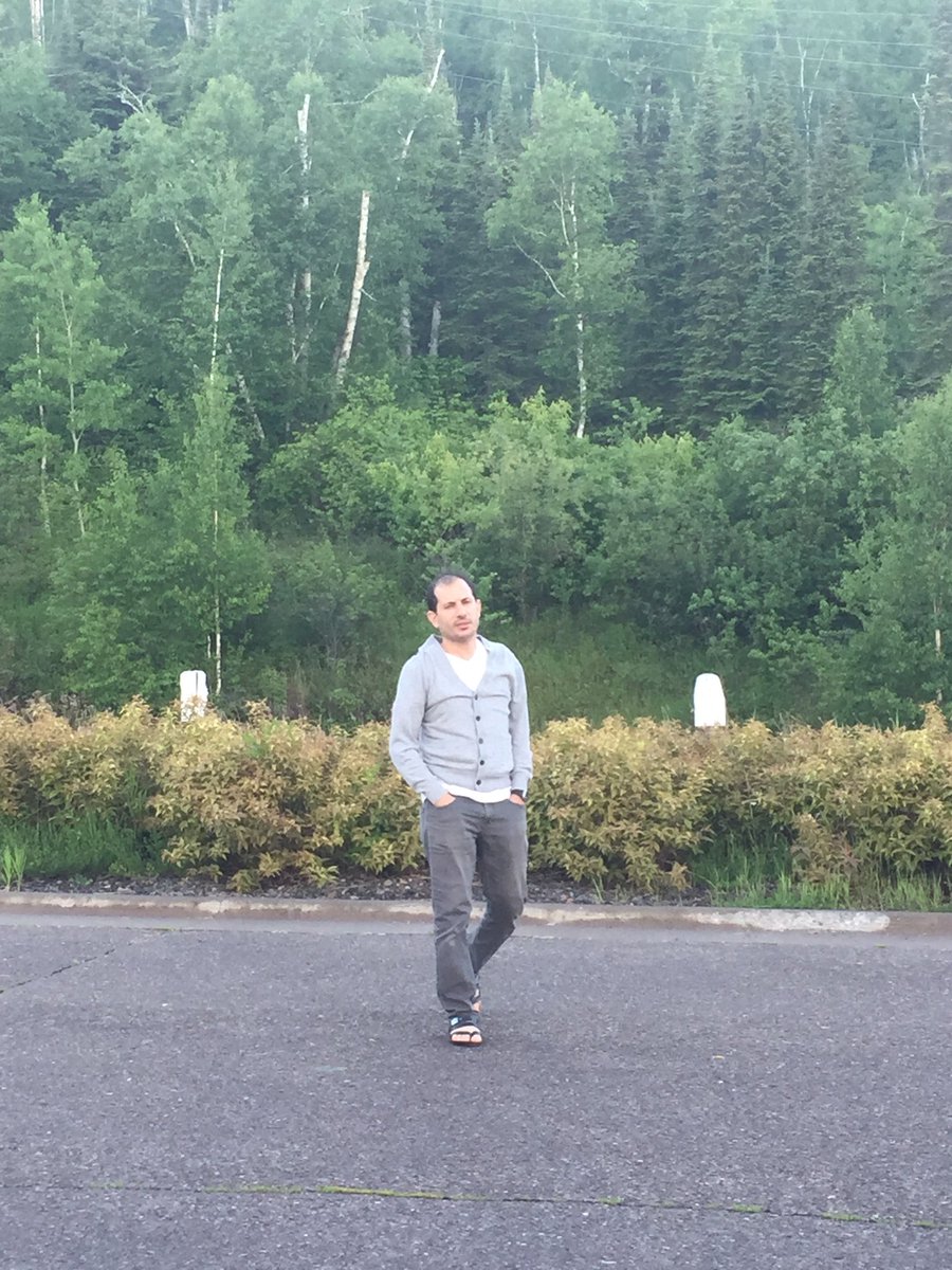 GopherPMR's tweet photo. Everyone, meet Mahmood. Mahmood...everyone. Incredible story and perseverance are what stand out most about this #Go4PMR PGY3. Please take a look at and enjoy his new found fame in our resident spotlight.
#physiatry #familyman
https://t.co/RcTNrbIzJQ https://t.co/rYaQH3MxCj