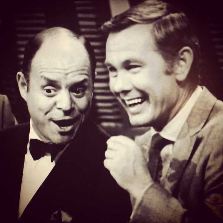 JohnWCarson_RP's tweet image. Even as The King of Late Night, the most important thing is having your family and friends around on your birthday. @MouseofthePack - Your invite must have gotten lost in the mail.