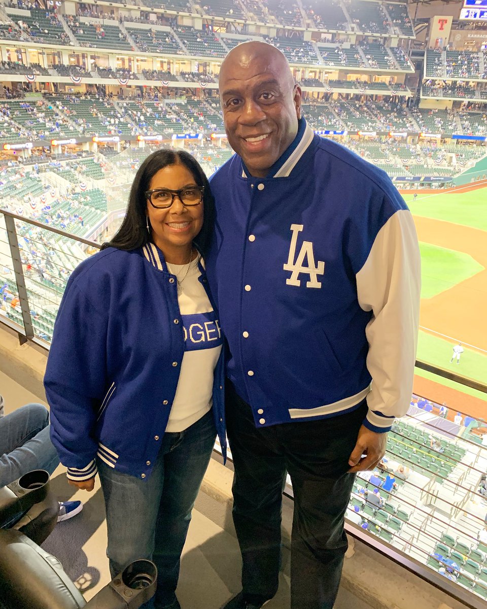 @MagicJohnson's photo on Dodgers