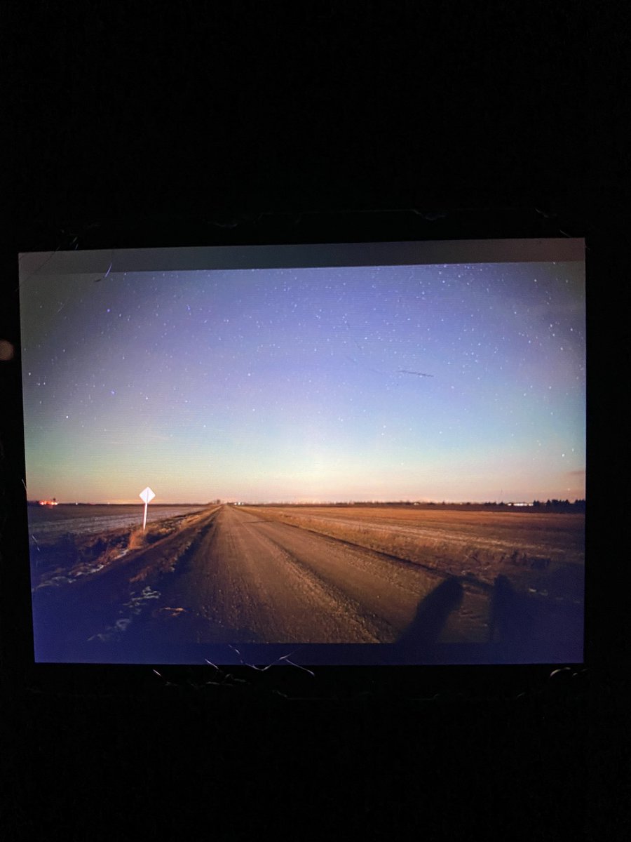 Vincent_Ledvina's tweet image. #backofcamera shot of aurora seen from Grand Forks, ND at 10:56pm CST.  Seeing green glow with occasional pillars, also noticing red patches to the East and West.  Temp is 18F, skies clear. @TamithaSkov @TweetAurora @LachDonna @DJHardwired @dmaluk1 @spaceyliz