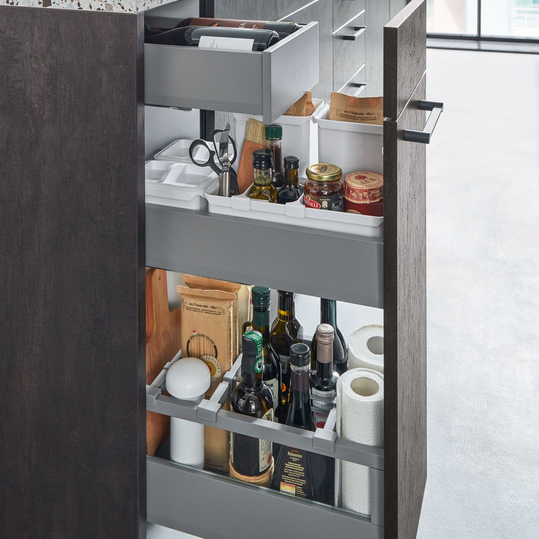Timberfusion's tweet photo. Do you want to know three of the most common mistakes people make when designing their new kitchen?

•Forgetting power sockets.
•Not making enough storage space.
•Neglecting countertop space.

Take a look at our kitchens and get in touch today: https://t.co/HHHmAX8u5w https://t.co/w7Dd6sgKLT