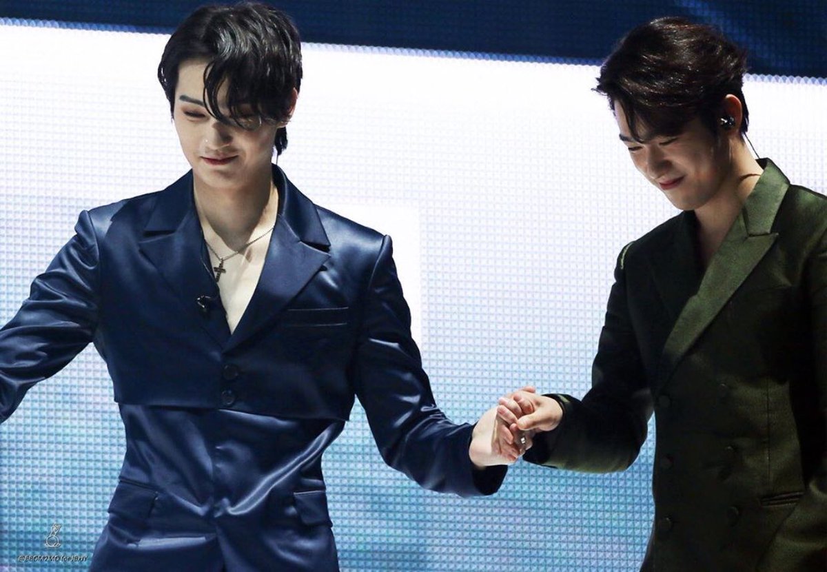 DabbleTree2's tweet photo. คู่นี้เลยที่หนึ่งในใจรอประกาศแต่งเลยตัดชุดรอแล้ว #เห็นเราแล้วนึกถึงคู่ชิปคู่ไหน #บีจิน #ปมนยอง #BJIN #คู่ป๊าม๊า https://t.co/zj8aiNE20R