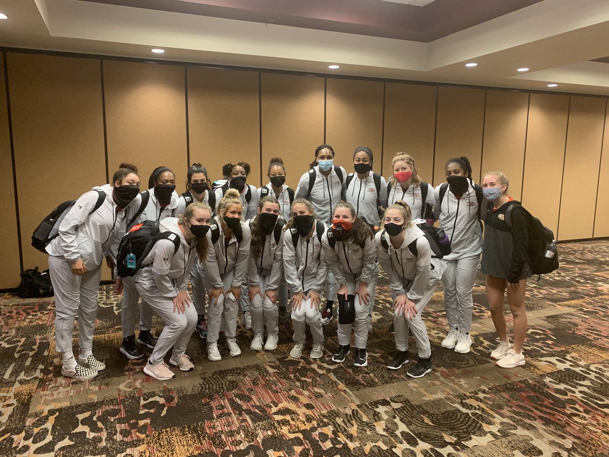 Hooverbucvball's tweet image. Very proud of these girls and our great staff! 3-0 on the day and the first ever Super-Regional title for our program. This is the 9th year of the Super’s format and our first win!!! Great job Ladies!!! #GoBucs #GoUs