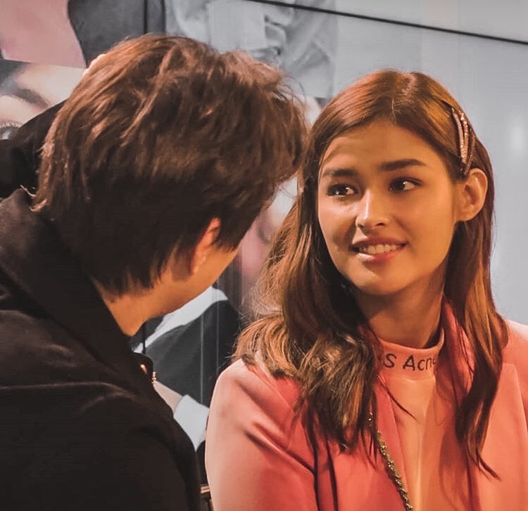 the way hopie stares at quen in this event huhuhu I can’tttttCHEERS 24EVER LIZQUEN