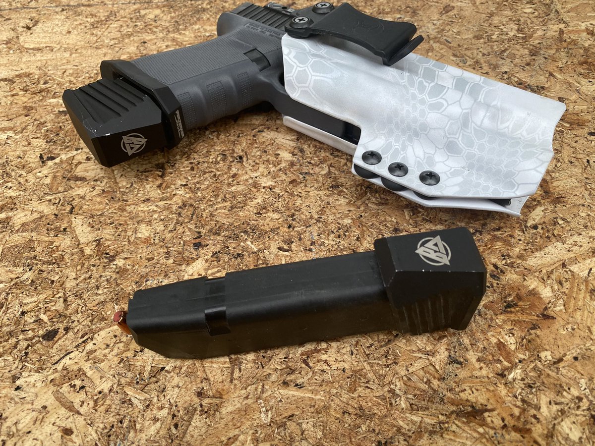 BerzerkerArms's tweet photo. We have been asked what sets our magazine extensions apart from the rest...the simple answer is “you”. Look us up on IG and FB for more information.
#berzerkerarms #magextension #glock #glock19 #glock17 #anrdesign #gun #gunfighter #unfairadvantage https://t.co/xUez6W68aO