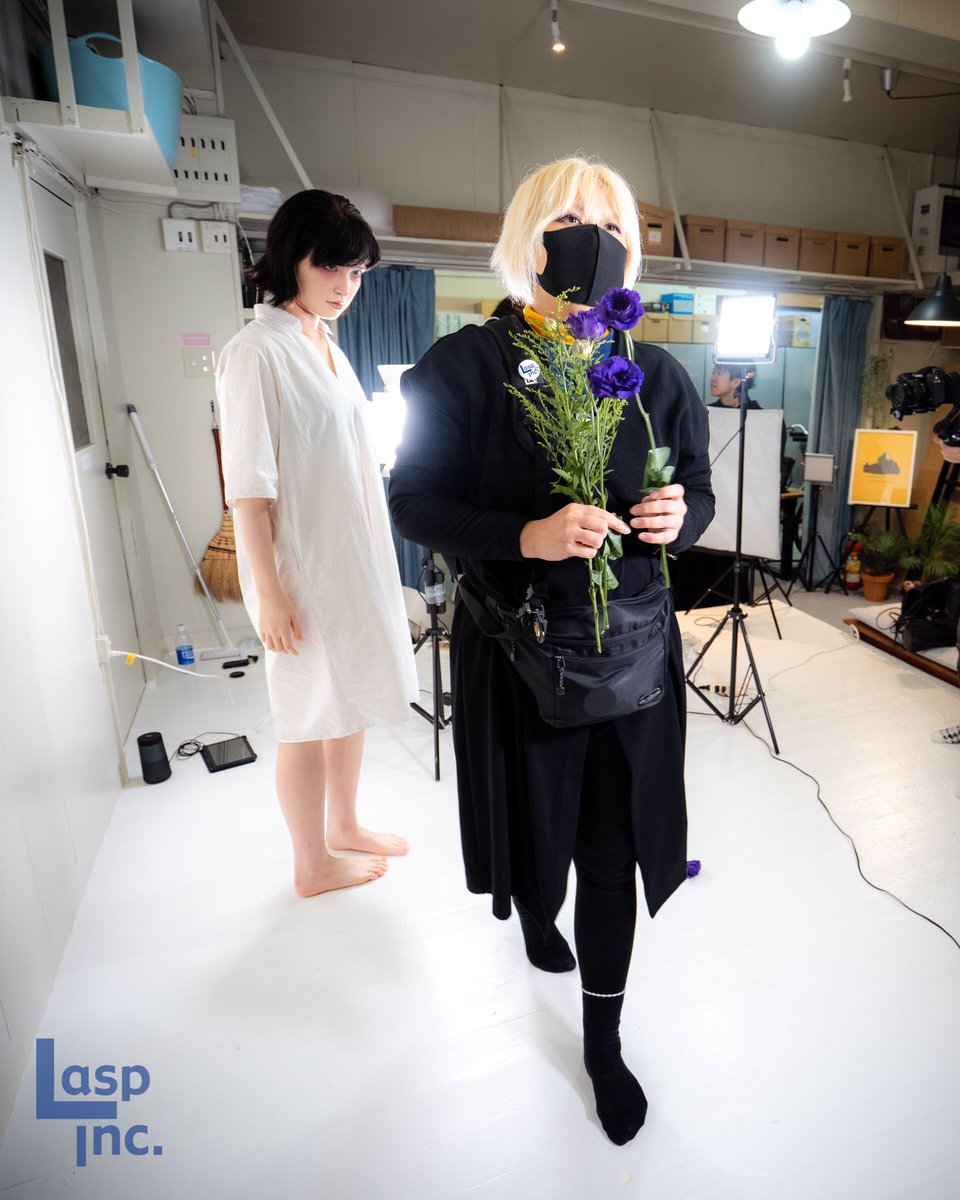 AtsukoLasp's tweet photo. Atsuko Ito プロデュースMV
「 Another Goat 」撮影風景。
https://t.co/2El3WNSn9z
今回、別撮りイメージ映像も撮影いたしました。お楽しみに‼︎
#MV撮影
#AnotherGoat
#Nova
#SECTORMODELS
#AtsukoIto
#Lasp舞台写真株式会社
https://t.co/w1D0xOGNiK https://t.co/DROo9ZV1yG