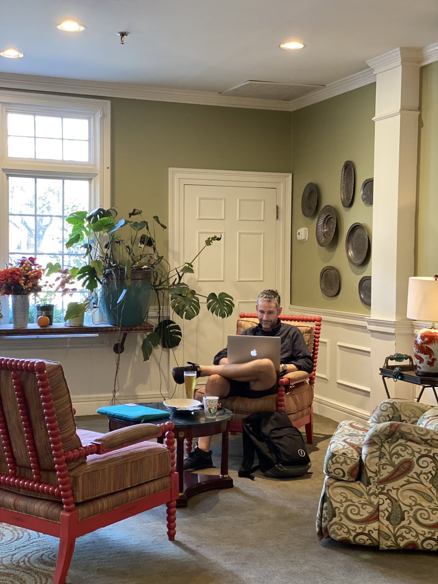 sometimeshome's tweet photo. Loving our hotel in @Old96Tourism, in #GreenwoodSC. So much history like it used to be shops and also dormitories for college students!
#old96tourism #old96 #discoversc @IOTSgreenwood @Discover_SC https://t.co/4VwCPwZryO
