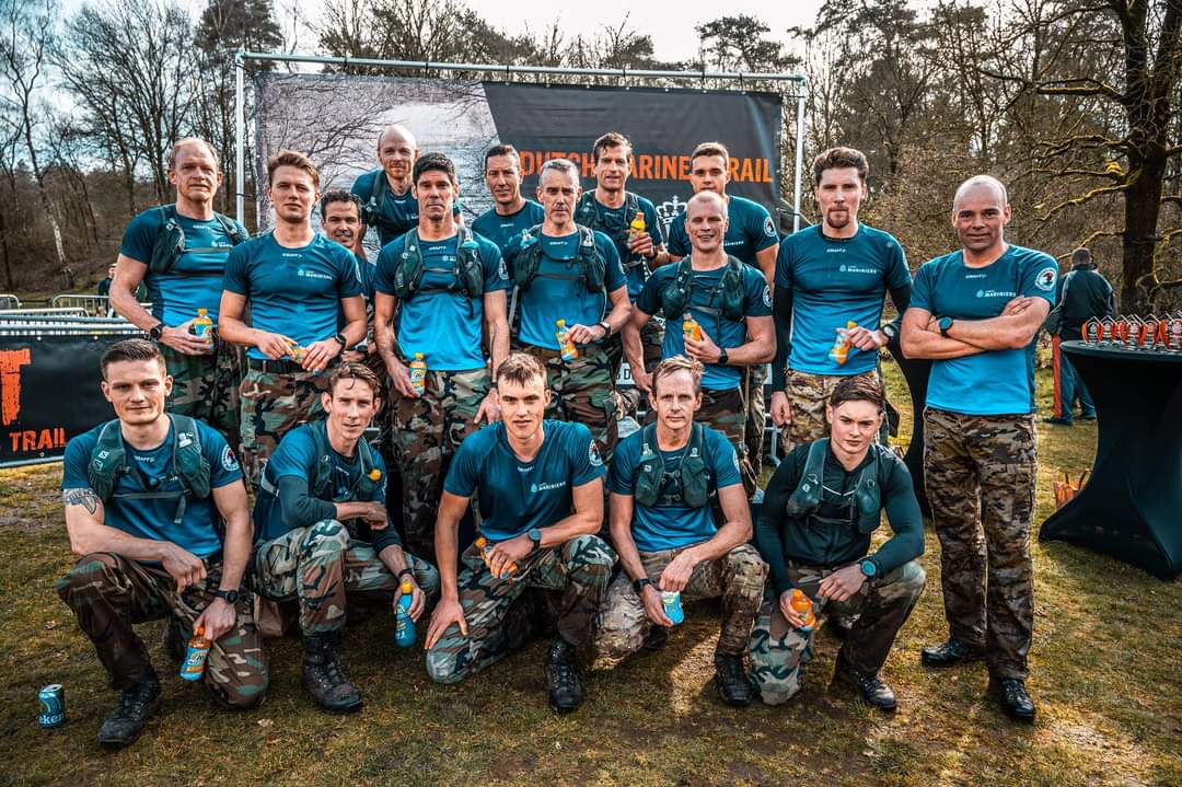 JCBijlsma's tweet photo. D-day voor @korpsmariniers
Live op https://t.co/xWfRNWQwKe
Wereldrecord speedmars marathon, militair tenue, 40 pond pack.
Time to beat 4u16, @RoyalMarines, London 2017
Steun #marinesfightcancer via https://t.co/5FZbt6pnQH
#Livestream #qpo #wrs2020 #nolimits #breakingfour #jbstyle https://t.co/yPgcqhbuGJ