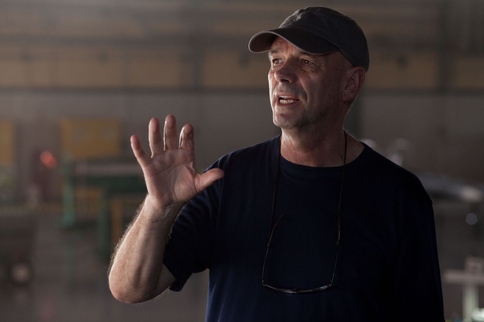 Happy 77th birthday Martin Campbell! After GoldenEye and Casino Royale, how about introducing Bond actor 7? 