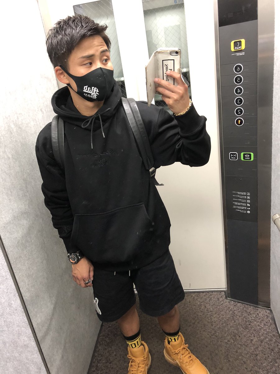 朝倉未来DSQUARED スニーカー MATINAVENIR マタンアヴニール