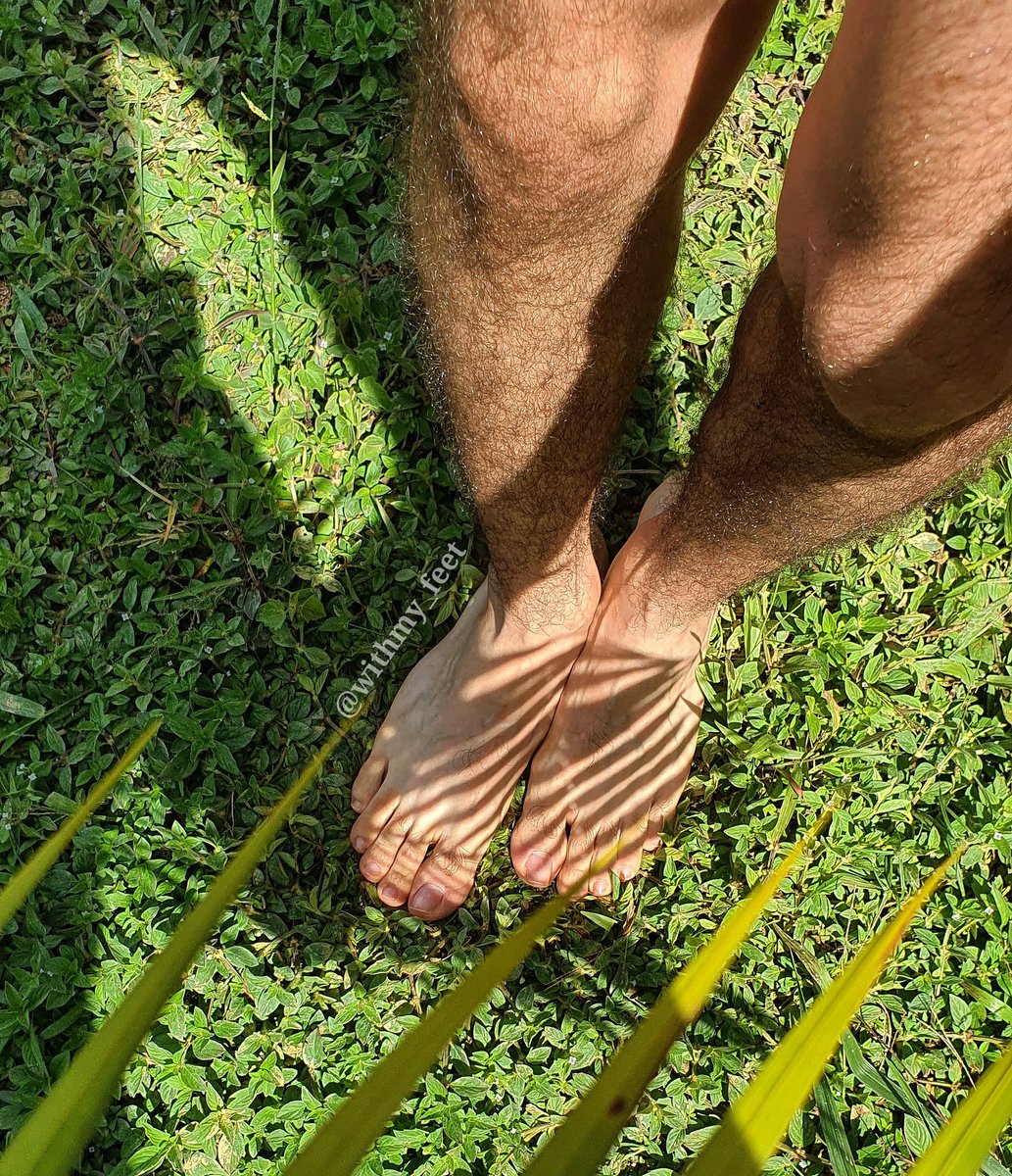 Withmy_Feet's tweet photo. Bajo sombra.#feetmenworld #feet #feetbrazil #feetfetishworld #feetfetishworld #feetmen #feetworship #feetlovers #feetpics #feet #pies #piesperfectos #piesmasculinos #pieshermosos #piessexysb #malefeetfetish #manfeetfetish #manfeet #malefeet #dudefeet #dudeperfect #jockfeetfetish https://t.co/XHzZvH7D8I
