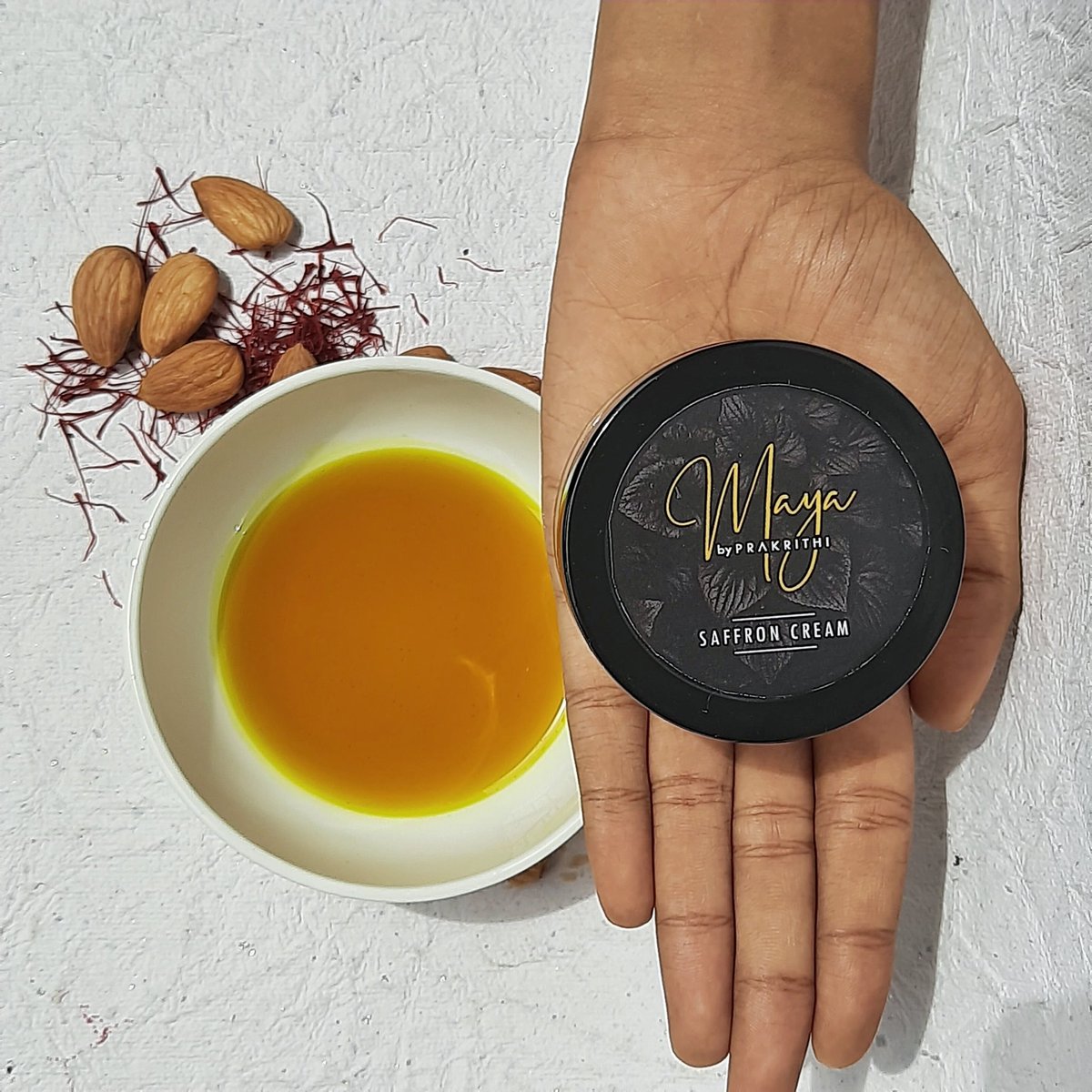 MayaCare's tweet photo. Saffron Cream by Maya is made with a blend of Ayurvedic oil Nalpamradi Thailam , Badam oil and Saffron. #handmade #natural  #naturalingredients  #saffron #oils #nuts #Skincare #skincare  #routine #nalpamradi #almond #madeinindia #NaturalSkincare https://t.co/rVXLHJ3YEb