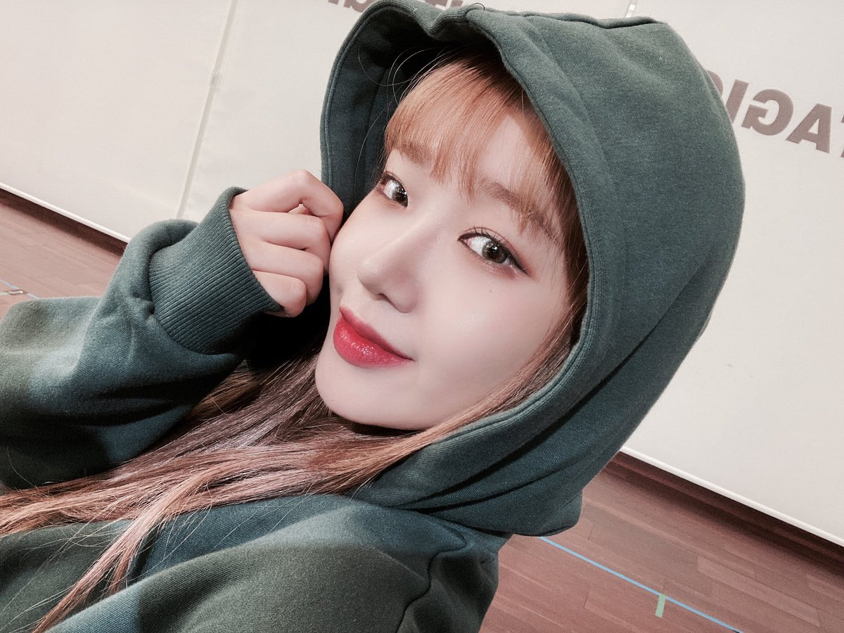 WekiMeki's tweet image. 오늘 햇살이 참 좋고 날이 맑더라구요!
키링 좋은 하루 보내기 ♡

#유정🌻