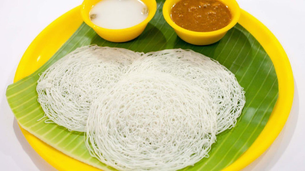 Idiyappam is often overlooked but it’s so good with red sugar or with Kurma. This is solid breakfast food.