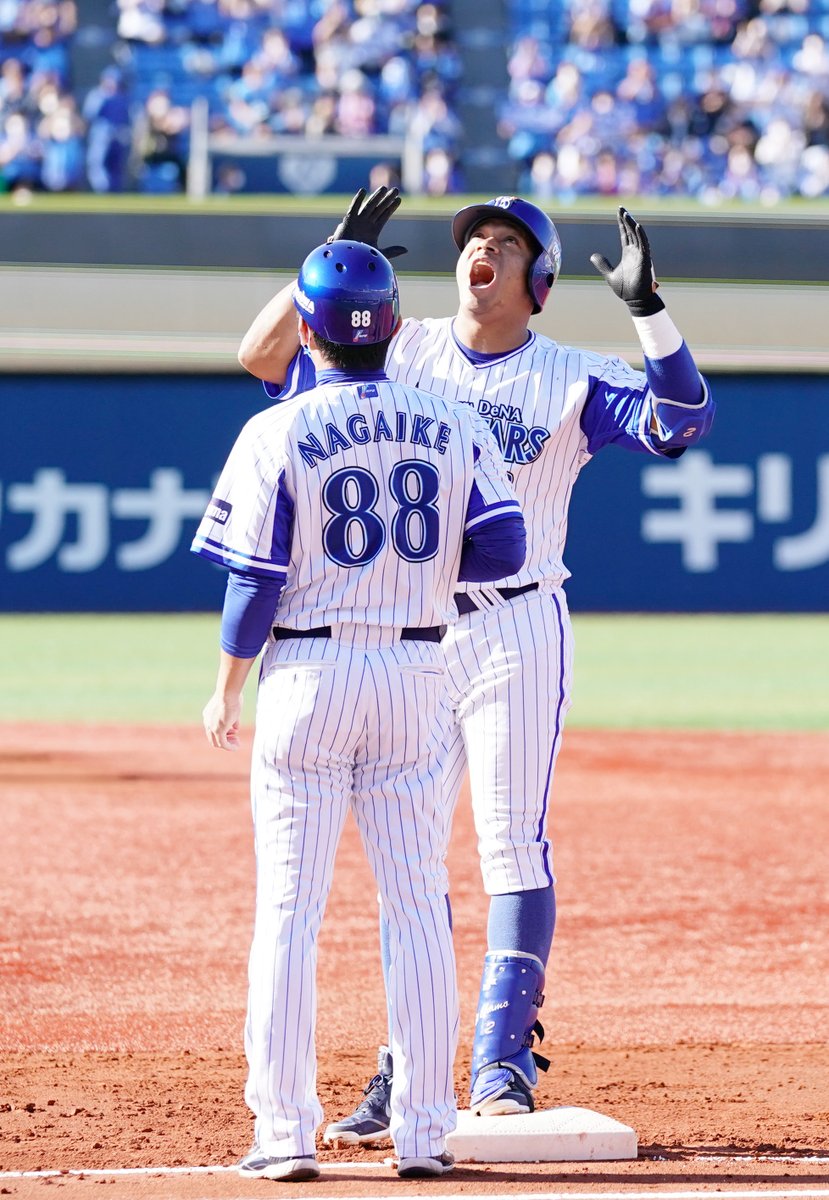 sanspo_baystars tweet picture