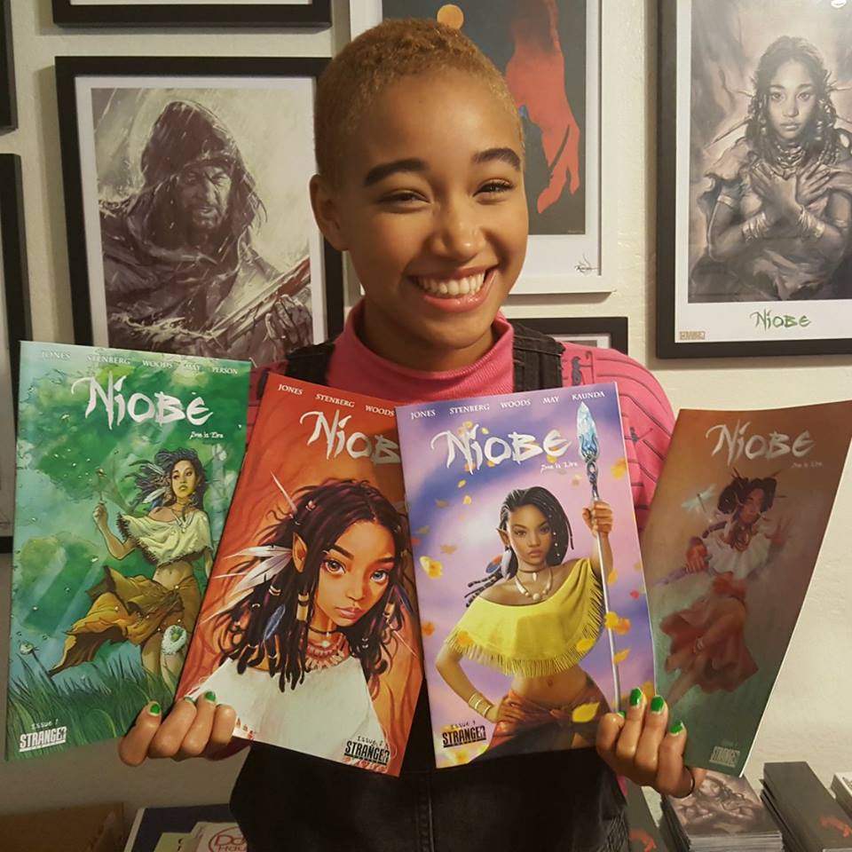 Wishing our Niobe She is Life co-author Amandla Stenberg a very happy birthday! 