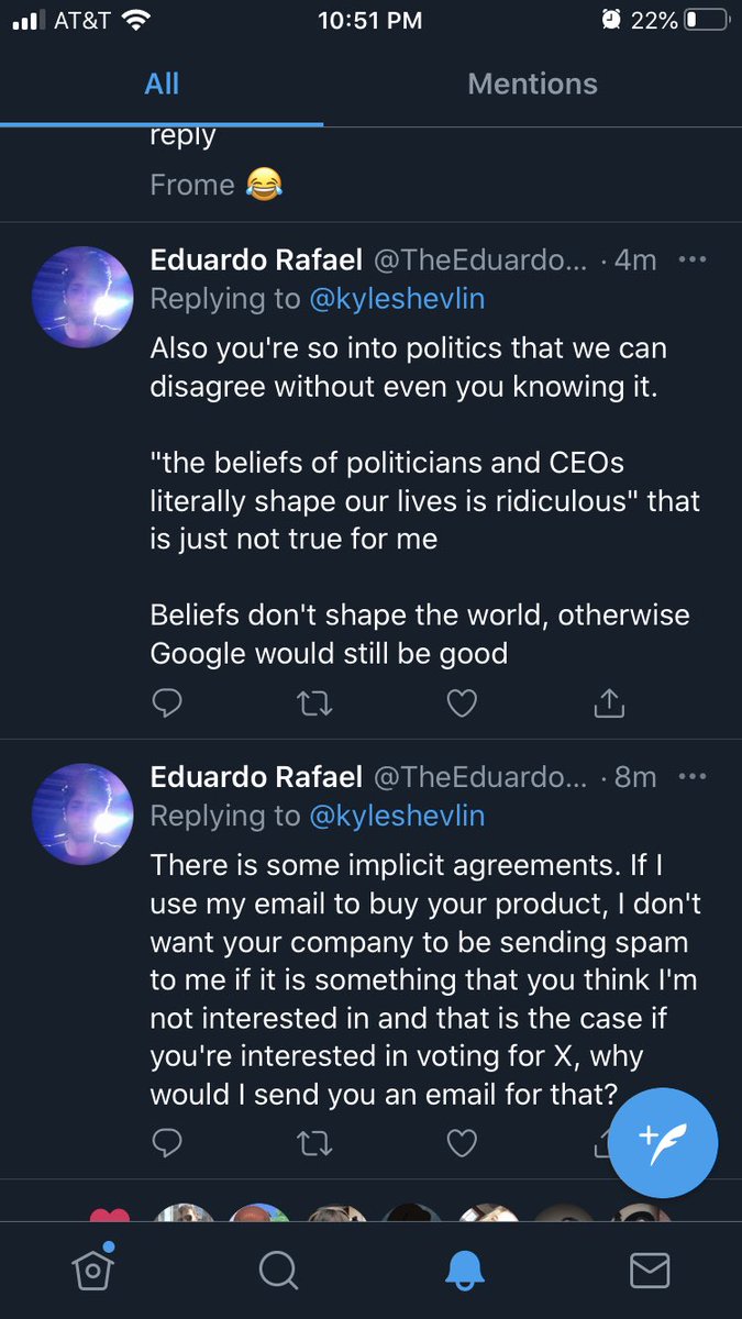 To the coward  @TheEduardoRFS you who immediately deleted the tweets in the picture, the next tweets in this thread are for you (these are my notifications, so I’m answering the bottom one first)