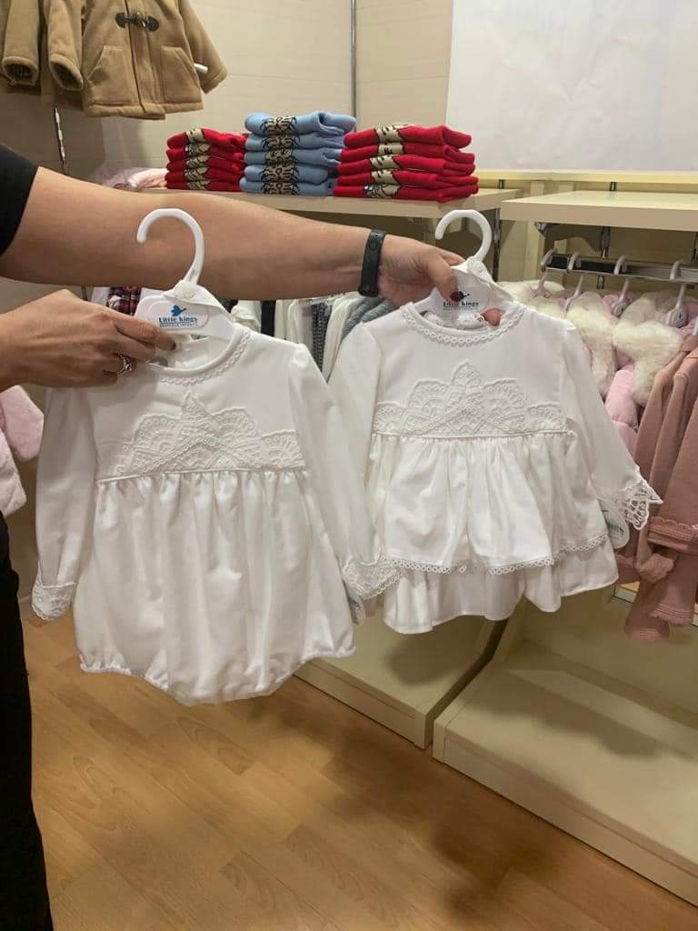 LittleKingsPlas's tweet photo. #Promociónespecial en prendas de vestir‼️
Para los chiquitines 🍼 de la casa #peleles #conjuntos #vestidos https://t.co/pagNXD0IgX