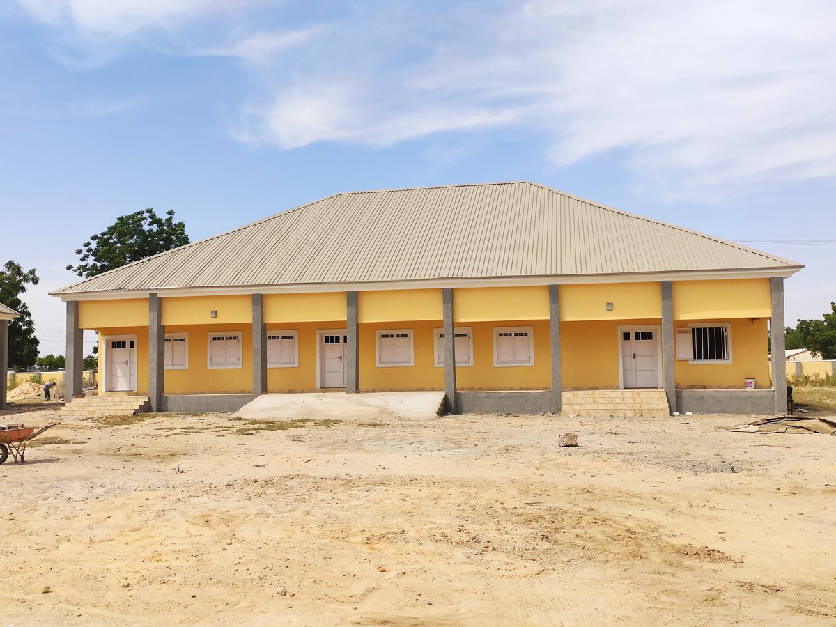 ellawanm's tweet photo. Revolutionary Revival Educational Sector: Zulum's Radical Approach in Borno State.

M.U.E.I Qur'anic Model primary school at Arabic Teacher's College in Maiduguri was remodeled recently under the intervention program. https://t.co/FPKdvSppKo