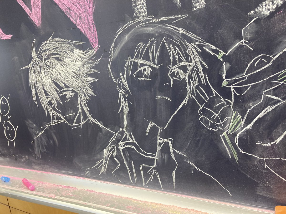Renka 黒板に落書きしまくるの巻 下手くそすぎて泣ける 2枚目の友達の絵が上手すぎて自分の絵が余計下手に見えてくるお エヴァを描く割には2話までしか見た事ないけど W