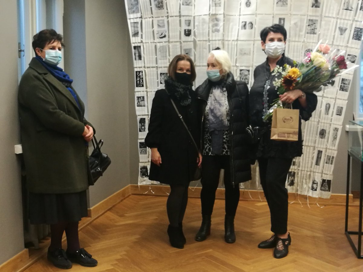 AlmyraWeigel's tweet photo. Photos from the opening of the #exhibition "Old News - New News" by #AlmyraWeigel, #ValdasAdamkus Presidential Library - Museum, #Kaunas https://t.co/YdobzFcpNq