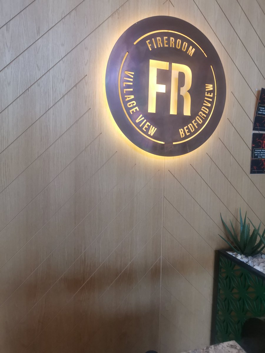 Dineo Mohube tweet media